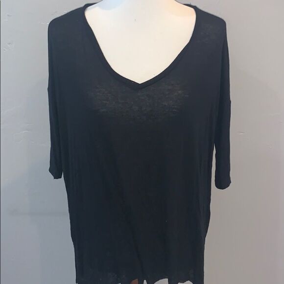 🐞Urban Outfitters Oversized Black Top Sz XS - Picture 1 of 4